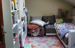 Vila de 180 mp, teren 847 mp, doua fronturi stradale, Zimandcuz!