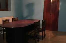 Apartament 4 camere la casa, 160 mp, zona Parneava