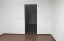 Ocazie apartament la casa 50 mp, 2 camere, Piata Catedralei