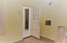 Casa in suprafata construita de 150 mp, teren 402 mp in zona foarte buna, Aradul Nou