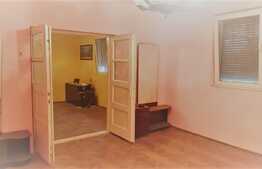 Casa in suprafata construita de 150 mp, teren 402 mp in zona foarte buna, Aradul Nou