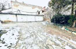 Apartament de 3 camere intr-o cladire interbelica, 190 mp utili, zona Centrala!