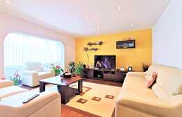 Apartament 4 camere, la cheie, zona linistita, Regina Maria, Micalaca