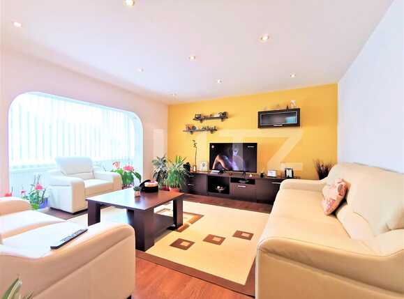 Apartament de vânzare 4 camere Micalaca - 73111AV | BLITZ Arad | Poza1