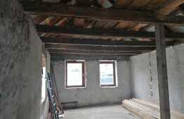 Casa renovabila, teren 637 mp, in Aradul Nou