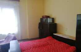 Apartament la casă in zonă centrală