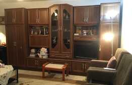  Apartament de 2 camere, 71 mp, semidecomandat, Piata Miorita!