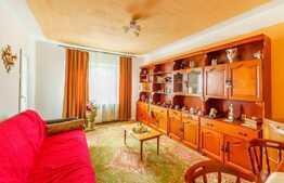 Apartament 2 camere, decomandat, etajul 2, zona Banu Maracine