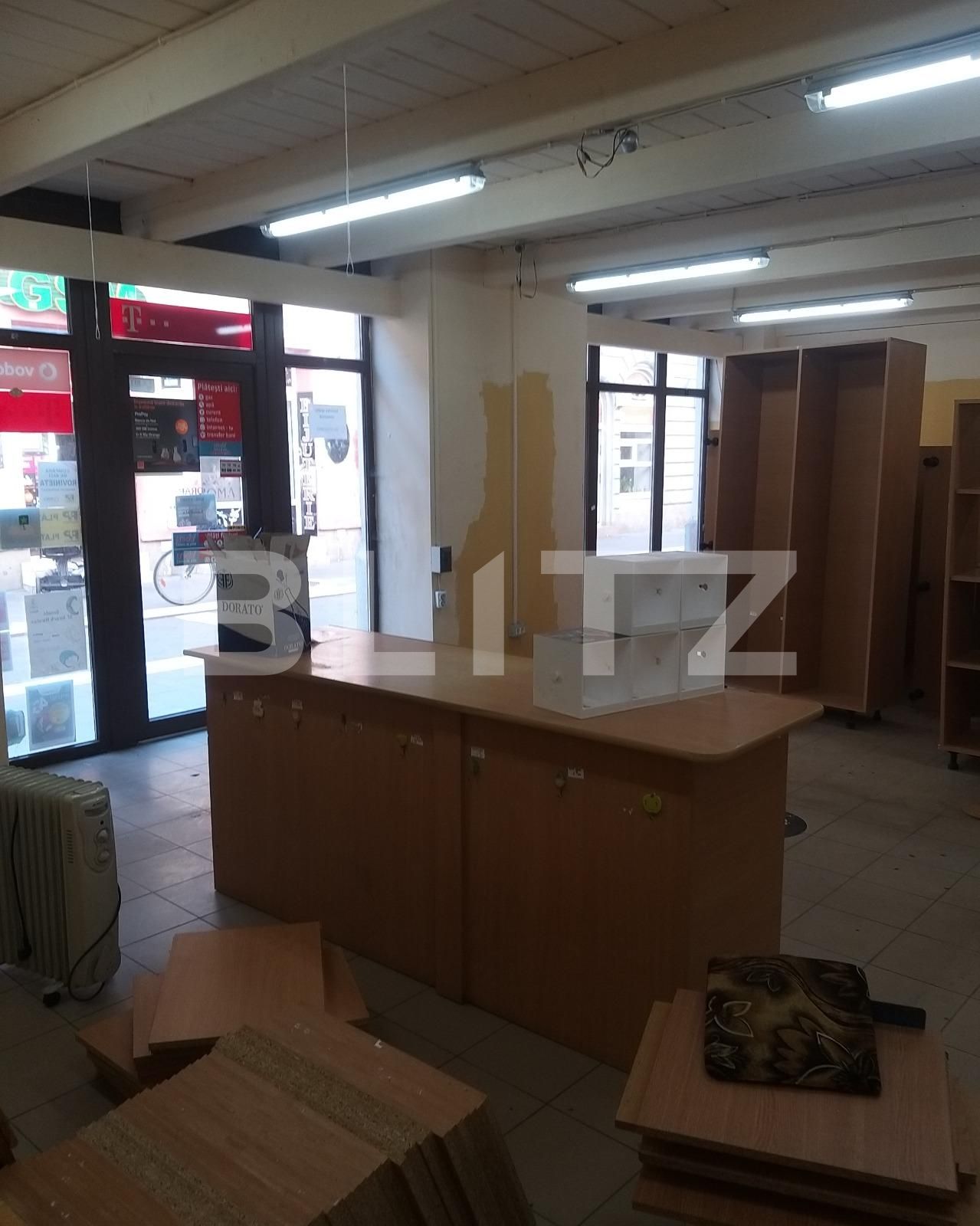 Spațiu comercial de închiriat Ultracentral - 73959SIC | BLITZ Arad | Poza2