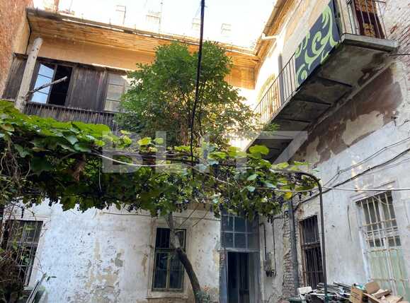 Apartament de vânzare 4+ camere Ultracentral - 74082AV | BLITZ Arad | Poza1