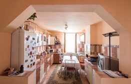 Apartament de 3 camere, 85 mp, Vinga!