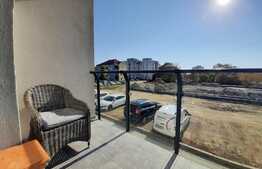 Apartament 2 camere, imobil nou, zona 300!