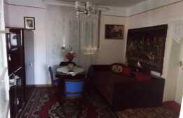 Casa de 100 mp, teren de 1100 mp, in Curtici