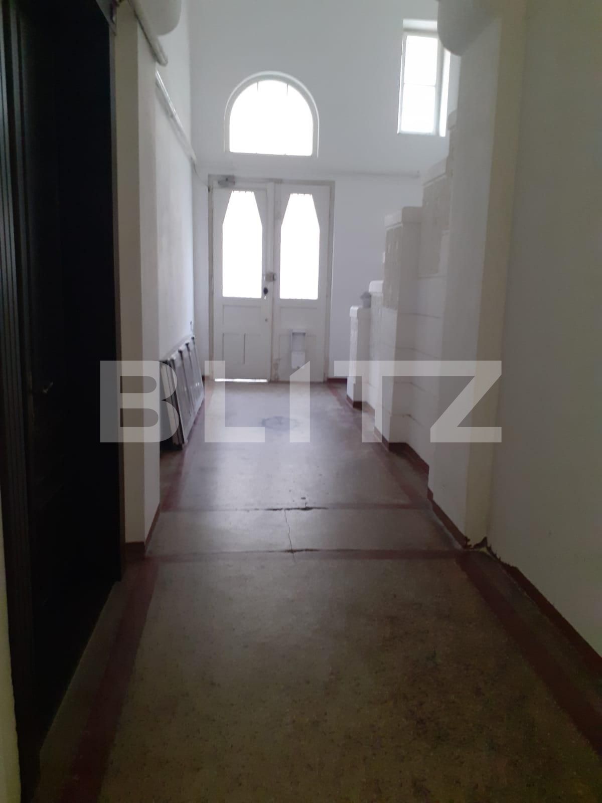 Apartament de vânzare 3 camere Ultracentral - 75235AV | BLITZ Arad | Poza2