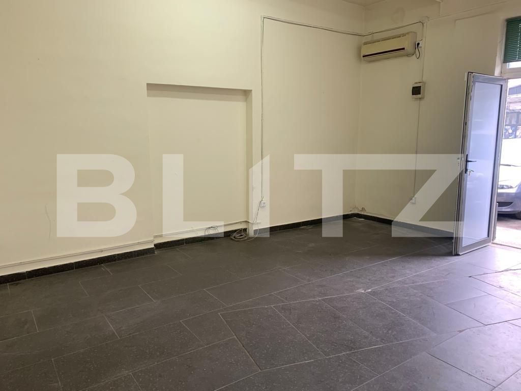 Spațiu comercial de închiriat Central - 75274SIC | BLITZ Arad | Poza3