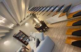 Apartament 2 camere situat in centru, 93 mp