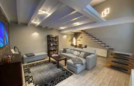 Apartament 2 camere situat in centru, 93 mp