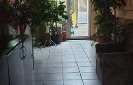 Urgent! Proprietate mixta, pensiune, magazin alimentar, 11 camere, Aradul Nou!