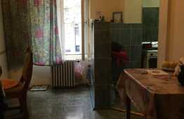  Apartament de 2 camere, decomandat, 80 mp, zona Ultracentrala!