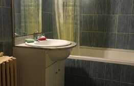  Apartament de 2 camere, decomandat, 80 mp, zona Ultracentrala!