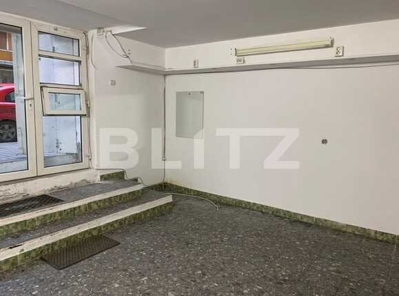 Spațiu comercial de închiriat Ultracentral - 76772SIC | BLITZ Arad | Poza1
