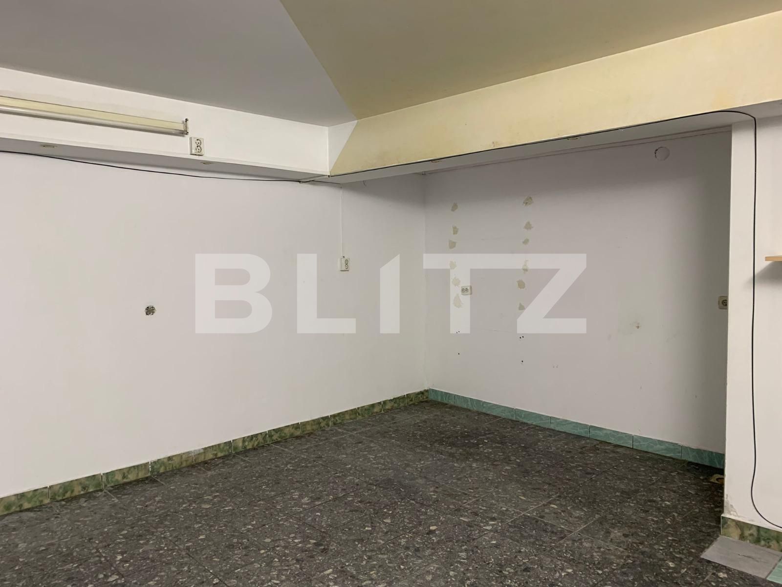 Spațiu comercial de închiriat Ultracentral - 76772SIC | BLITZ Arad | Poza3