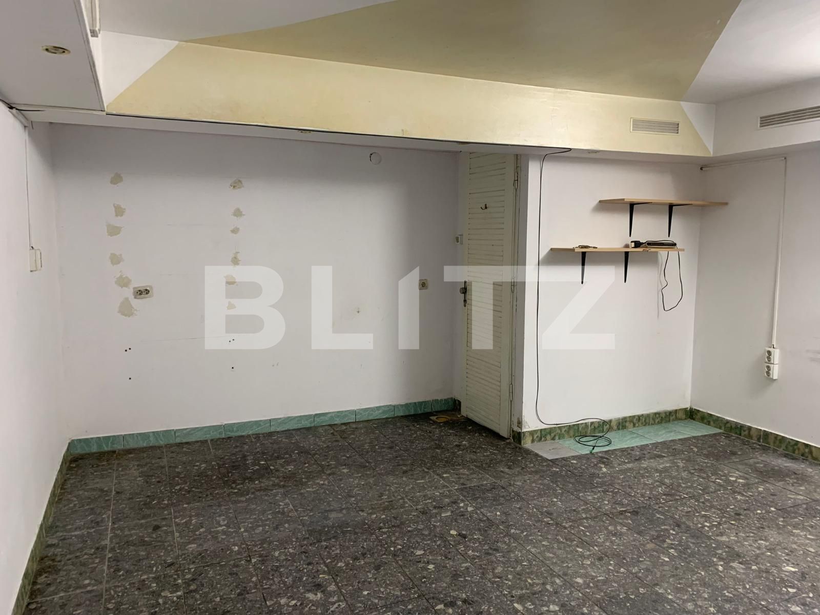 Spațiu comercial de închiriat Ultracentral - 76772SIC | BLITZ Arad | Poza2