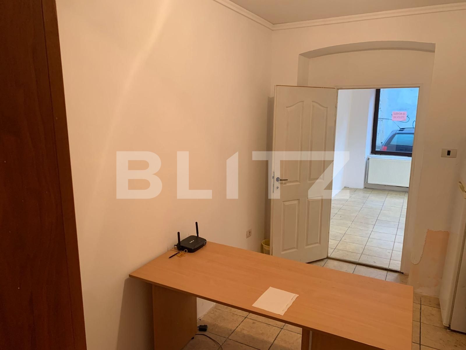 Spațiu comercial de închiriat P-ta Garii - 76840SIC | BLITZ Arad | Poza5