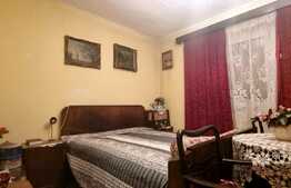 Apartament spatios de 2 camere, garaj, zona Bancilor!