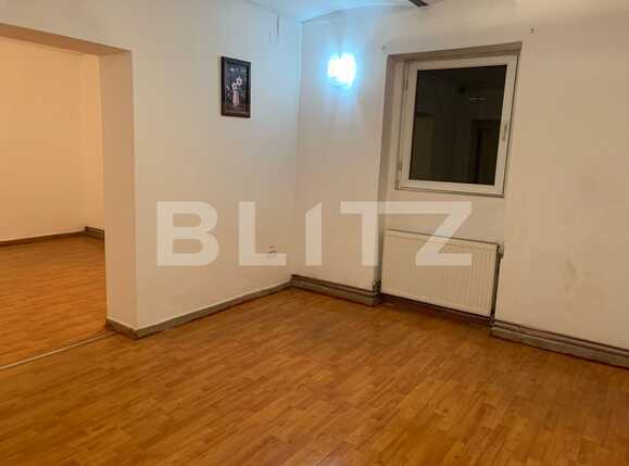 Spațiu comercial de închiriat Central - 77080SIC | BLITZ Arad | Poza8