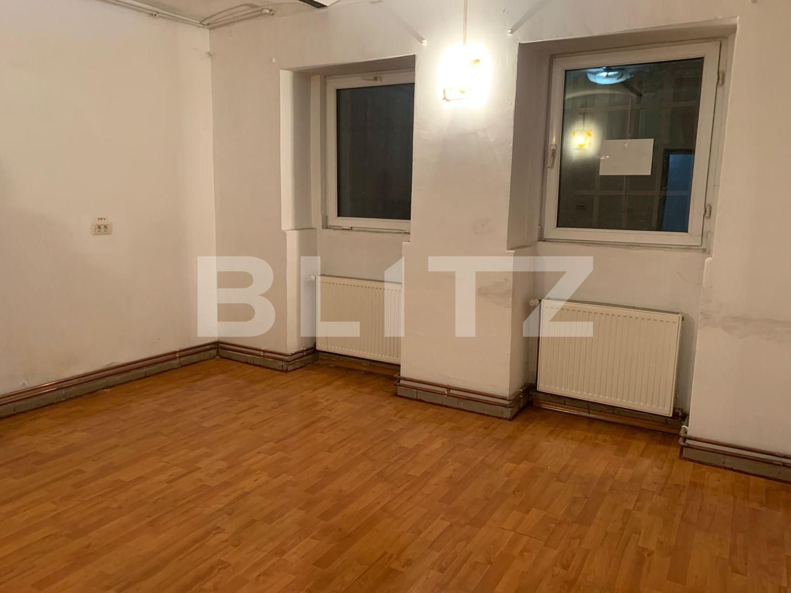 Spațiu comercial de închiriat Central - 77080SIC | BLITZ Arad | Poza7