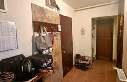 Apartament 3 camere, decomandat, 83 mp, zona Alfa