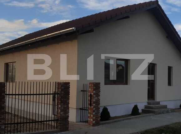 Casa de vânzare 3 camere Exterior Nord - 77873CV | BLITZ Arad | Poza1