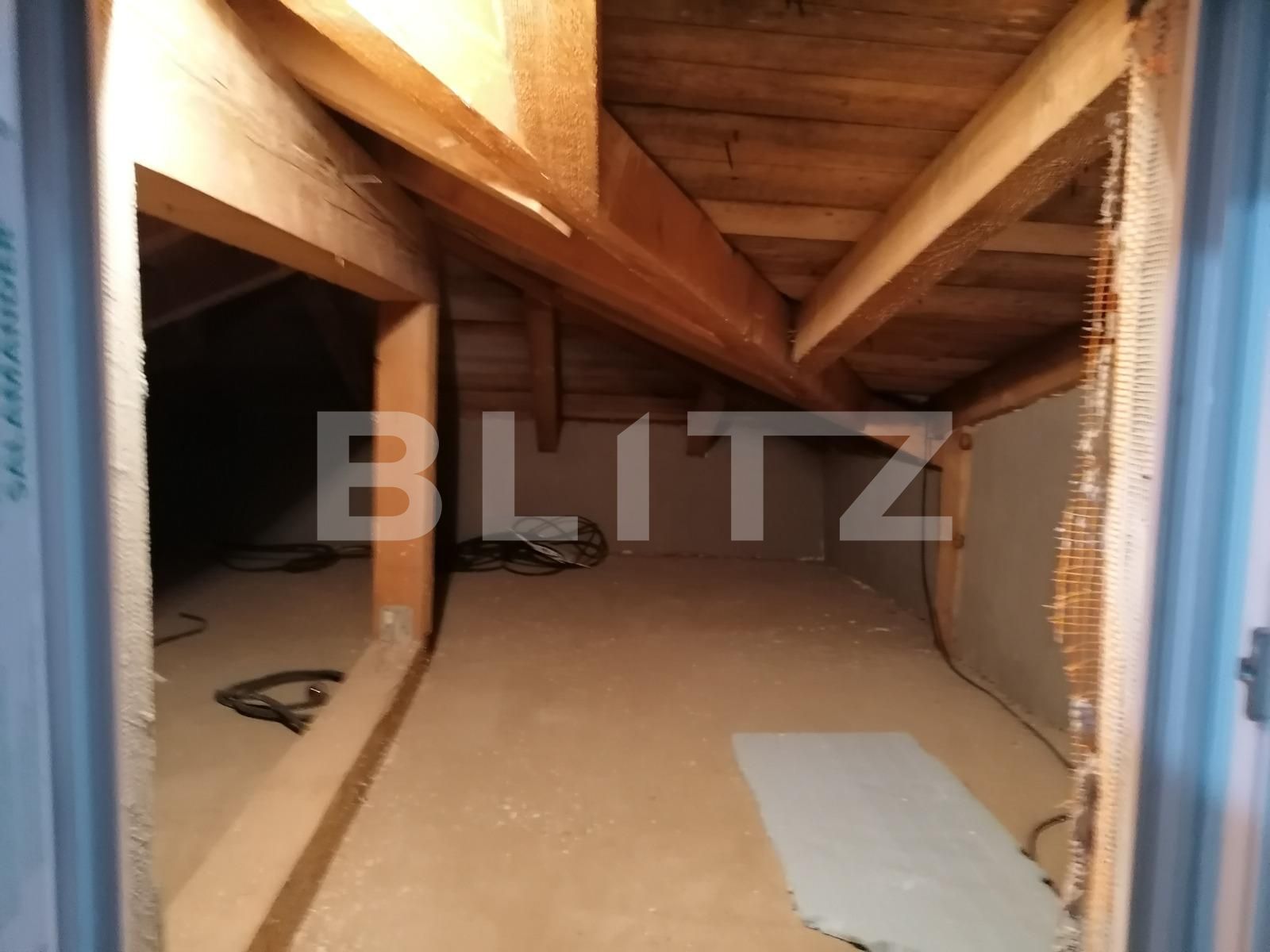 Casa de vânzare 4 camere Est - 78170CV | BLITZ Arad | Poza10