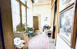 Oportunitate investiție! Apartament spatios de 3 camere, 120 mp, zona excelenta, Centru!