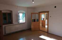 Casa 150 mp utili, teren 1629 mp, Livada