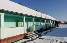 Casa 150 mp utili, teren 1629 mp, Livada