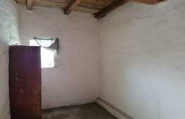 Casa 150 mp utili, teren 1629 mp, Livada