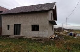 Casa P+M, 116 mp utili, teren 300 mp, Zimandcuz