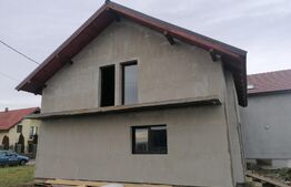 Casa P+M, 116 mp utili, teren 300 mp, Zimandcuz