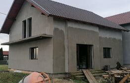 Casa P+M, 116 mp utili, teren 300 mp, Zimandcuz