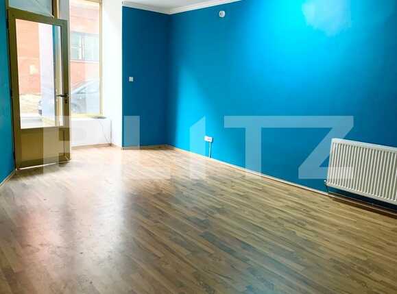 Spațiu comercial de închiriat Central - 79237SIC | BLITZ Arad | Poza2