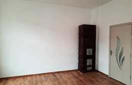 Garsoniera in imobil tip casa, 37 mp, zona Dragasani!