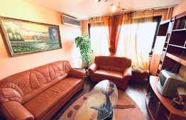Apartament de 2 camere,  55 mp, decomandat, Romanilor!