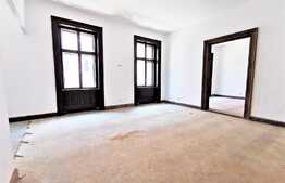 Apartament ultracentral, 2 camere, 75 mp utili, stadiu de renovare