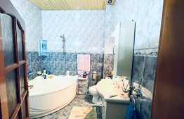 Locatia face diferenta! Apartament 4 camere la casa, 434 mp, zona Centrala!