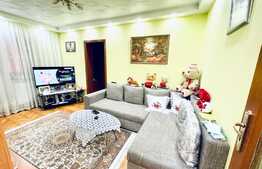 Apartament de 2 camere, 55 mp, semidecomandat, zona Fortuna!