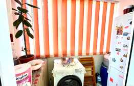 Apartament de 2 camere, 55 mp, semidecomandat, zona Fortuna!