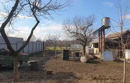 Casa individuala, teren 750 mp, centru Curtici