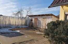 Casa renovabilă cu teren 2350 mp, Sâmbăteni